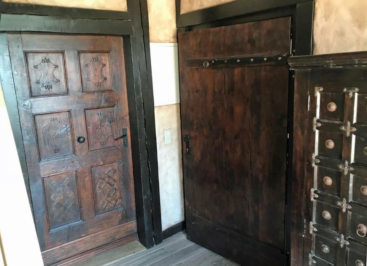 Fewo Gerichtsstube Im Rittergut Leppersdorf Bei Radeberg Fuer 6 Pers Wachau Екстериор снимка
